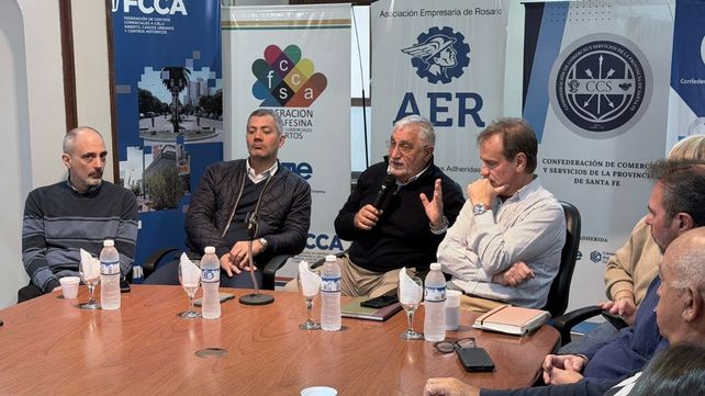 Comerciantes y bancos articulan medidas para apuntalar las ventas.