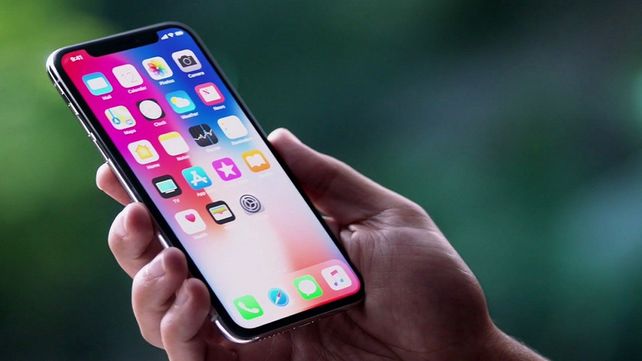 Le robaron el iPhone a su padre y la app de rastreo indica que el celular ¡está en la comisaría!