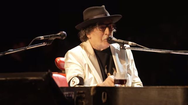 Charly García cantó los 70