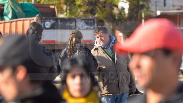 Libres del Sur se manifestó en dos supermercados de Paraná para reclamar contra la inflación. Denunciaron la falta de mercadería para comedores y merenderos.