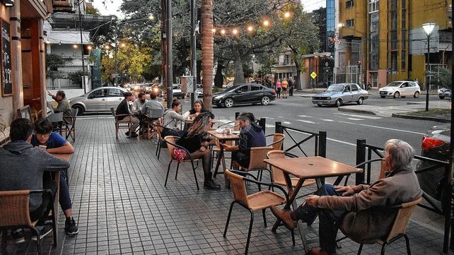 Funcionamiento de bares y restoranes&nbsp;