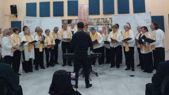 Paraná recibió el primer Encuentro Coral de la Tercera Edad