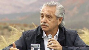 Trasladaron a Alberto Fernández a un sanatorio por un fuerte dolor