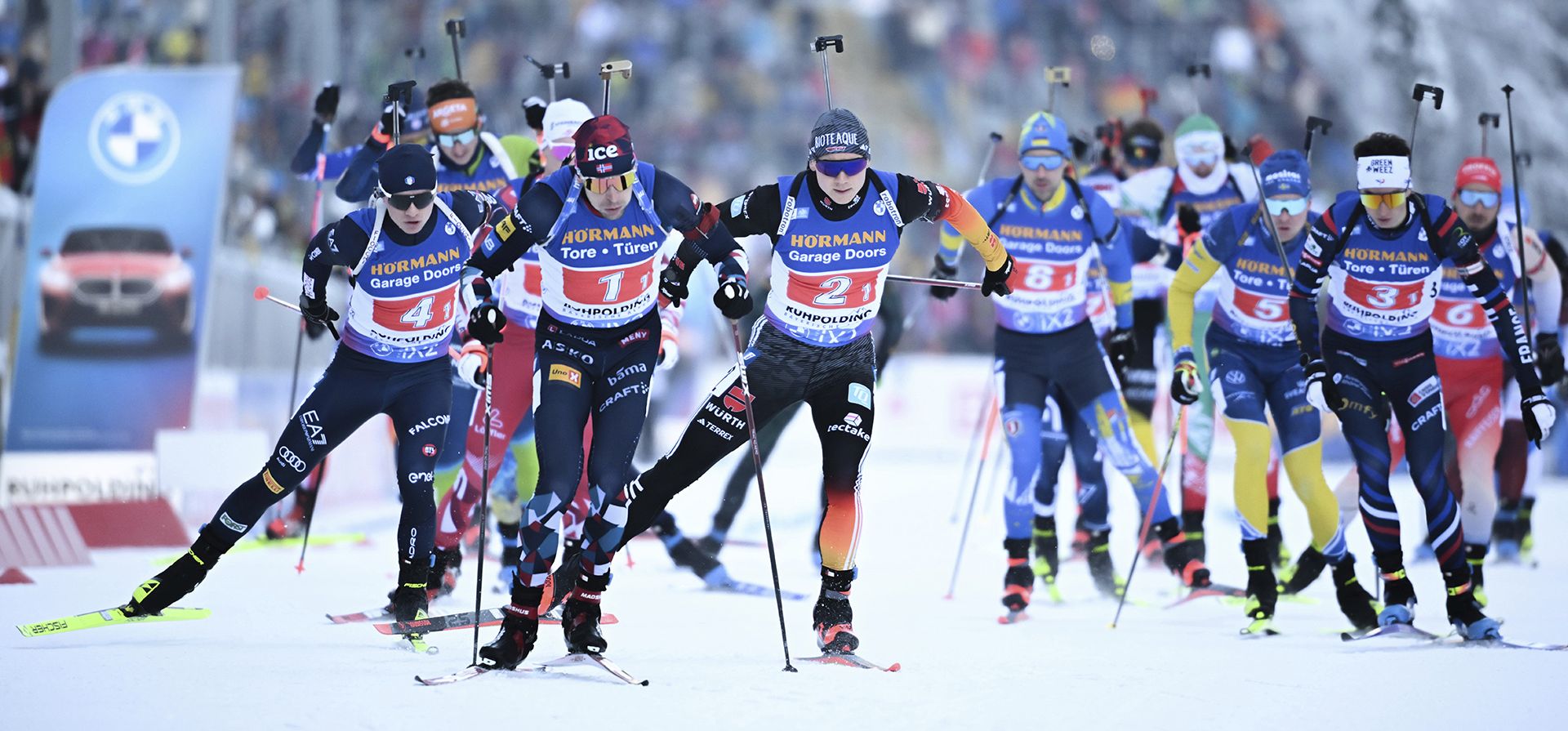 Los competidores comienzan la carrera durante el relevo 4 x 7,5 km. Copa Mundial de Biatlón masculino en Ruhpolding, Alemania, el jueves 11 de enero de 2024. (Sven Hoppe/dpa vía AP) Los competidores comienzan la carrera durante el relevo 4 x 7,5 km. Copa Mundial de Biatlón masculino en Ruhpolding, Alemania, el jueves 11 de enero de 2024. (Sven Hoppe/dpa vía AP)