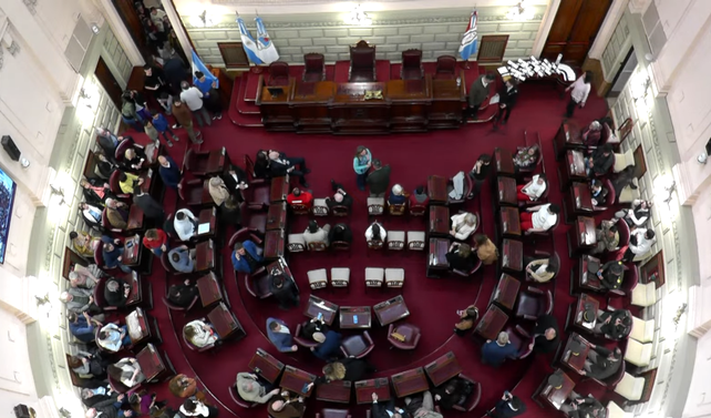 La convención se realizará en la Legislatura.