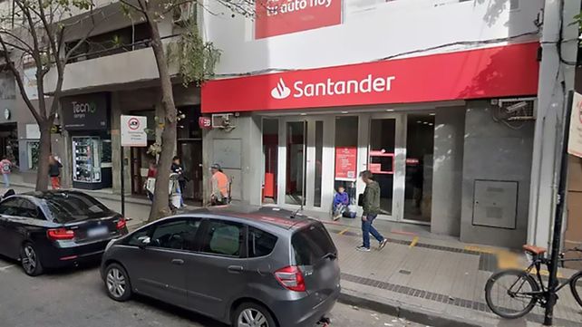 Asociación Bancaria alerta sobre cierres de sucursales del Banco Santander