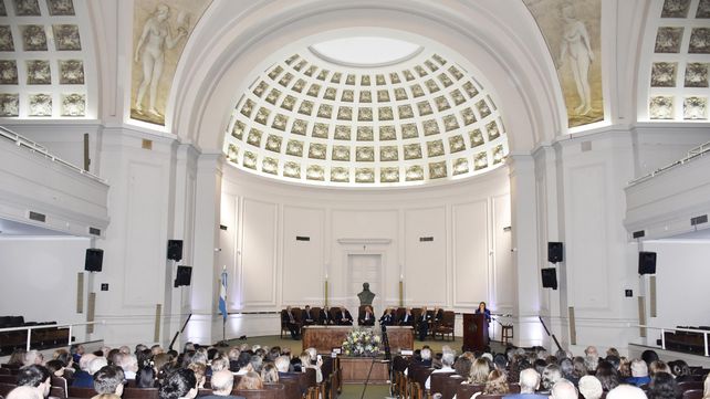 La Academia Nacional de Medicina es una institución que nació en 1822&nbsp;