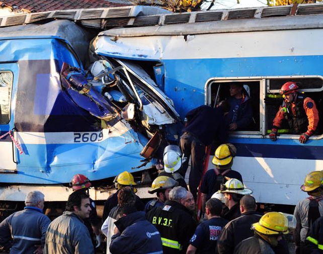 El ministro del Interior se refirió a la tragedia de Castelar.