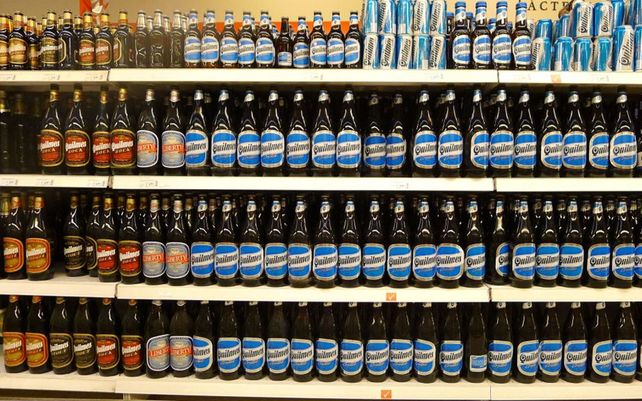 Multan a una famosa marca de cerveza con $150 millones