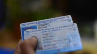 Licencia de conducir: quienes saquen por primera vez el carnet de moto deberán aprobar un examen práctico obligatorio