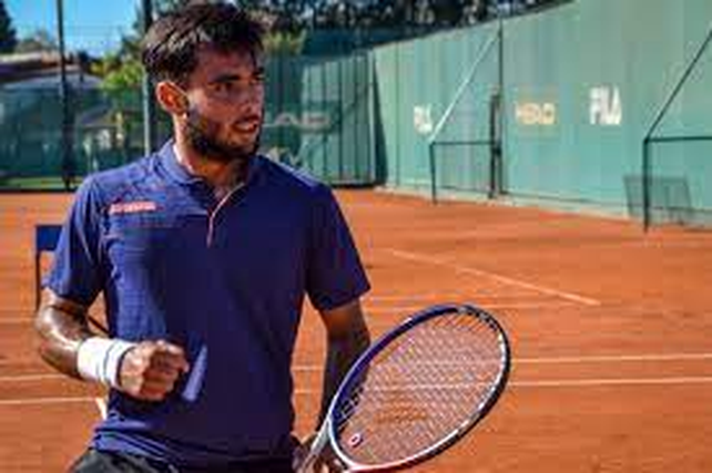 Olivieri pasó a los octavos de final del Challenger de Cary