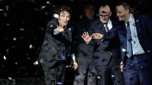 Javier Milei se presentó como escritor y cantante en el Luna Park