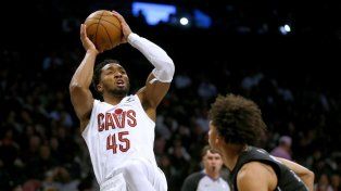 Cleveland superó a los Nets y se consolidó como escolta en el Este