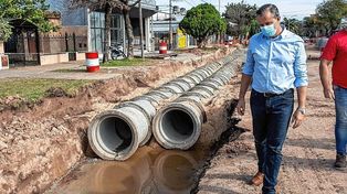 Bahl recorrió bulevar Racedo y destacó el avance de la obra