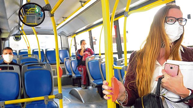 Se levanta el paro de colectivos: los choferes recibieron los fondos de Nación