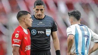 Néstor Gorosito, entrenador de Colón, se solidarizó con Falcón Pérez por las amenazas recibidas.&nbsp;
