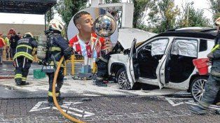 Tiago Palacios, futbolista de Estudiantes, quedó detenido tras el choque.