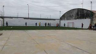 Un niño santiagueño murió cuando un arco de fútbol se le cayó encima