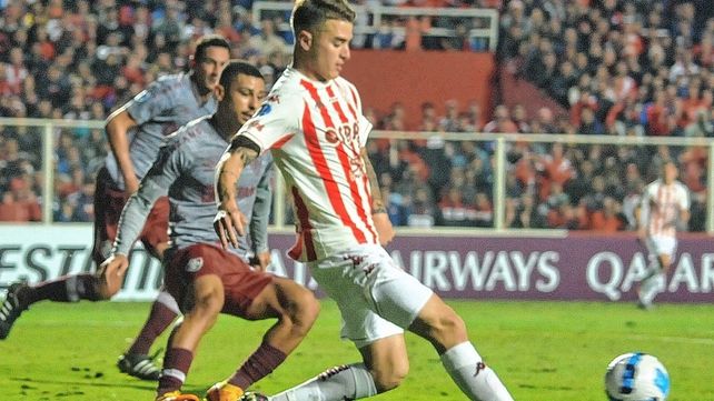 Unión es el único invicto en el grupo H y el que menos goles recibió.