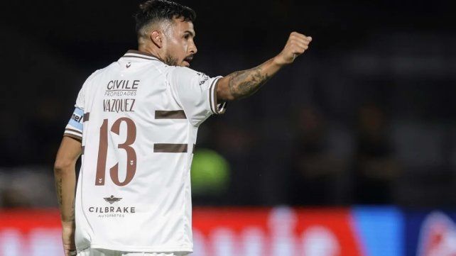 Racing quedó a un paso de sumar a Vázquez y la opción de Pardo se desvanece