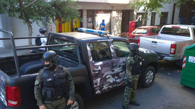 Allanamiento en un departamento de 1º de Mayo al 1300.