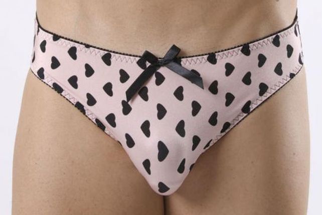 Furor en venta de lencería...¡para hombres!