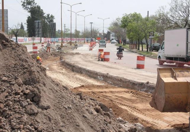 Metrofe: avanza la obra de transformación de avenida Blas Parera