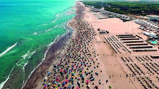 Muchas personas buscan opciones accesibles para poder viajar esta temporada de verano.