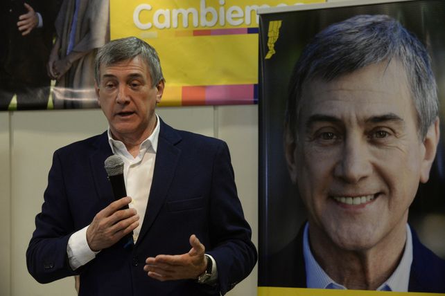 Boasso durante la presentación de su lista.