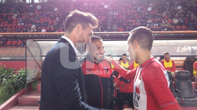 Colón pagó caro su ineficacia ofensiva y empató sin goles frente a Estudiantes