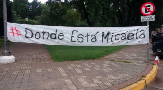 Familiares y compañeros de Micaela García aúnan esfuerzos para lograr su aparición con vida