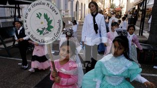 La avenida López y Planes se viste de fiesta por el Himno