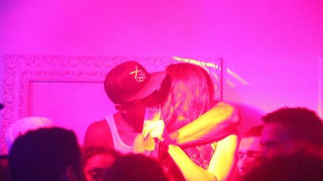 Nuevas fotos de la noche hot de Usain Bolt con una tercera mujer en un nightclub de Río