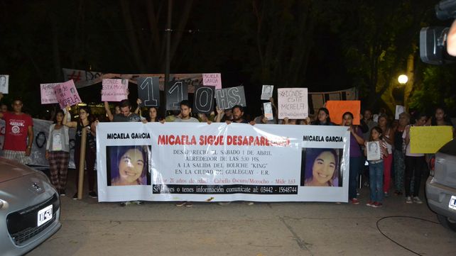 Reclamo. La comunidad se unió para pedir por Micaela y la detención de Wagner. &nbsp;