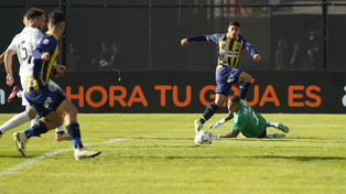 Giaccone, que reconoció que pateó al arco, habilitó a Dupuy en el primero ante Riestra.&nbsp;