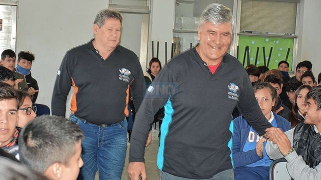 Charla. Formaron parte de la exposición los veteranos Néstor Osvaldo Buscaglia y Adolfo Iñiguez.&nbsp;
