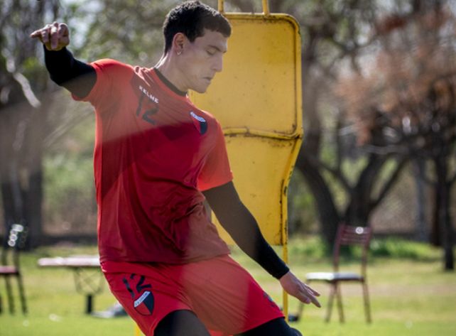 La dirigencia de Colón avanza para renovar el contrato de Tomás Chancalay.