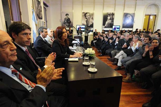 Cristina Fernández: Cuando la Presidenta tiene algo que decir, lo dice