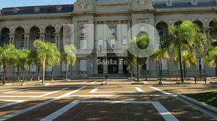 El verano 2014 viene cargado con la agenda política e institucional