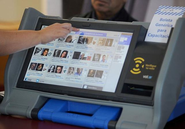 Distinto. Respecto a las experiencias de Buenos Aires y Salta
