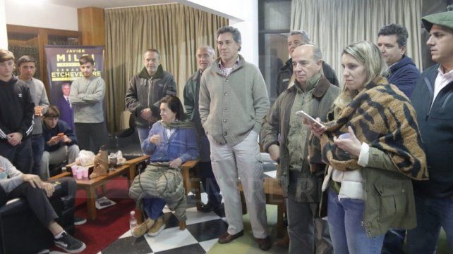 En el bunker de La Libertad Avanza en Paraná