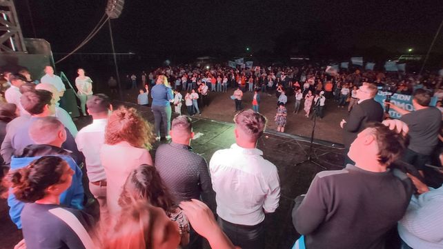 Multitudinario cierre de campaña de Juan Argañaraz