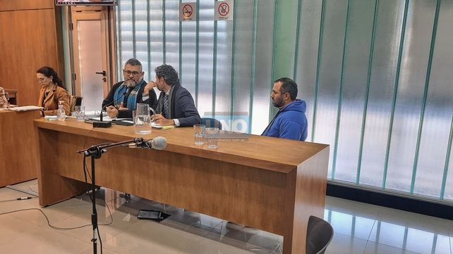Fiscalía solicitó la pena de prisión para Nelson Servin por tentativa de femicidio. La defensa del taxista reclamó la absolución o una pena por lesiones leves.