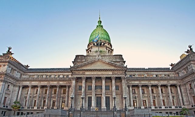El Congreso encara la búsqueda de respuestas para frenar la ola de violencia en Rosario.
