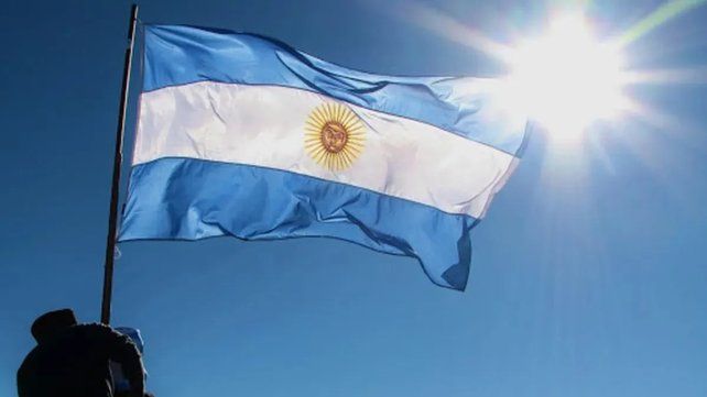 Unión y Colón celebraron el 25 de Mayo con mensajes de identidad y pertenencia