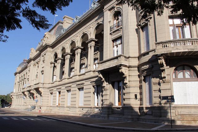 Cronograma de pago de haberes a los agentes provinciales