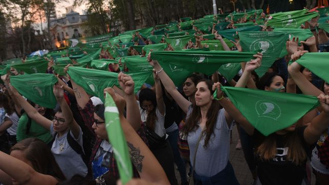 El gobierno oficializó el protocolo para el aborto no punible