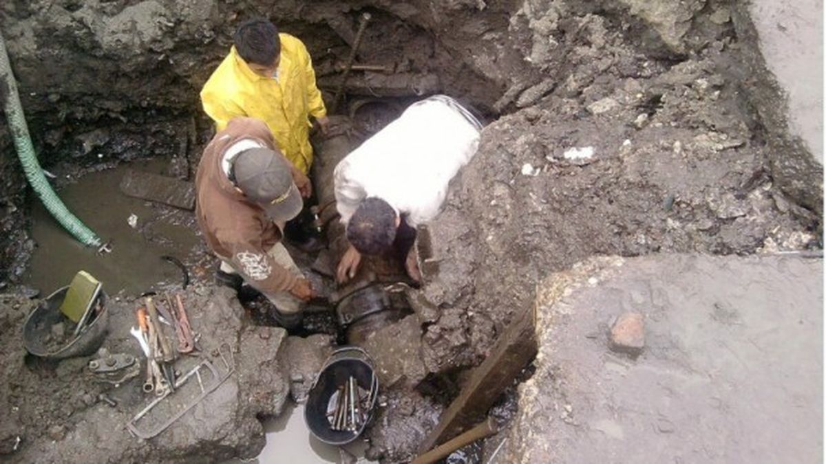 Se normaliza lentamente el servicio de agua potable en la zona este