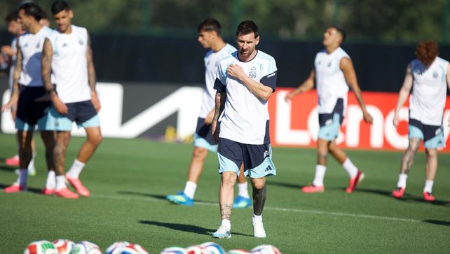 Argentina. Lionel Messi se prepara un domingo especial y el partido que se viene encima.