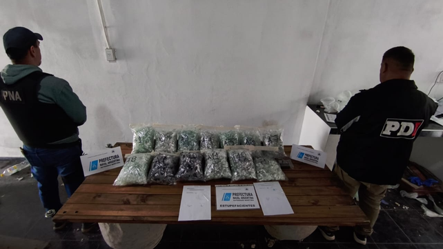Miles de dosis de cocaína incautadas en 14 allanamientos en tres localidades del cordón industrial